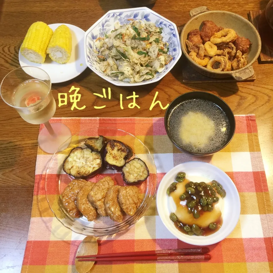 Snapdishの料理写真:豚ヒレ照焼き、茄子、枝豆餡かけ豆腐、キャベツゴマポン、唐揚げ|yakinasuさん