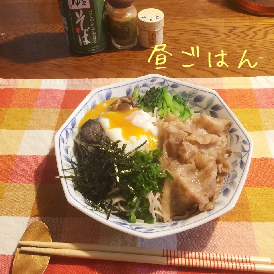 肉玉ぶっかけ蕎麦|yakinasuさん