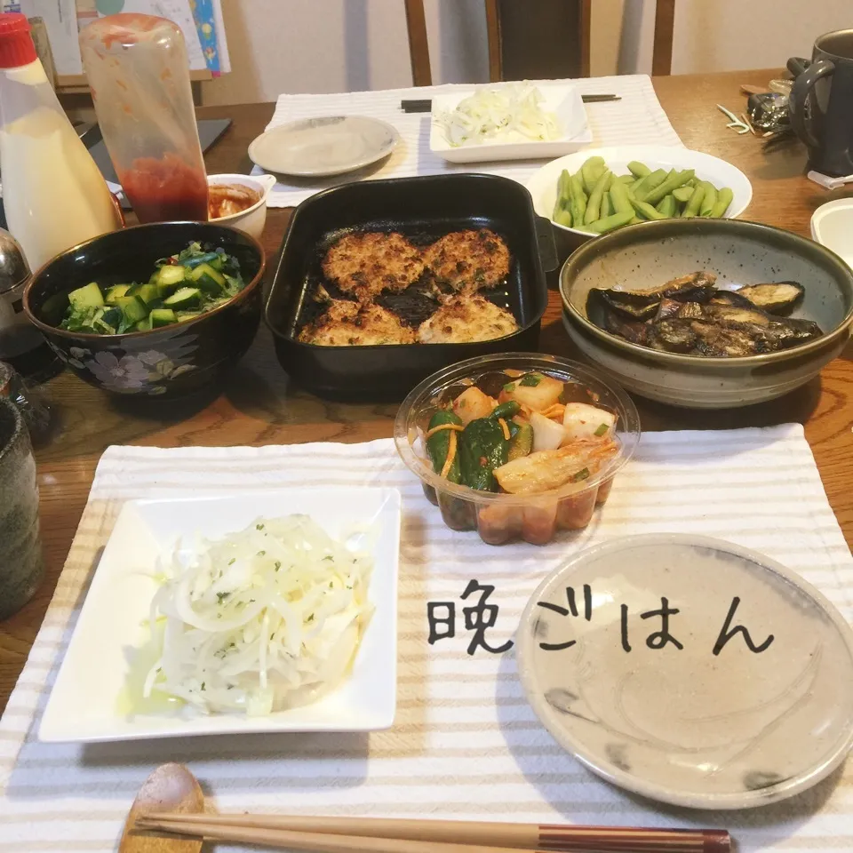 Snapdishの料理写真:鯵紫蘇フライ、なす焼きびたし、キムチ、枝豆、胡瓜醤油、冷奴|yakinasuさん