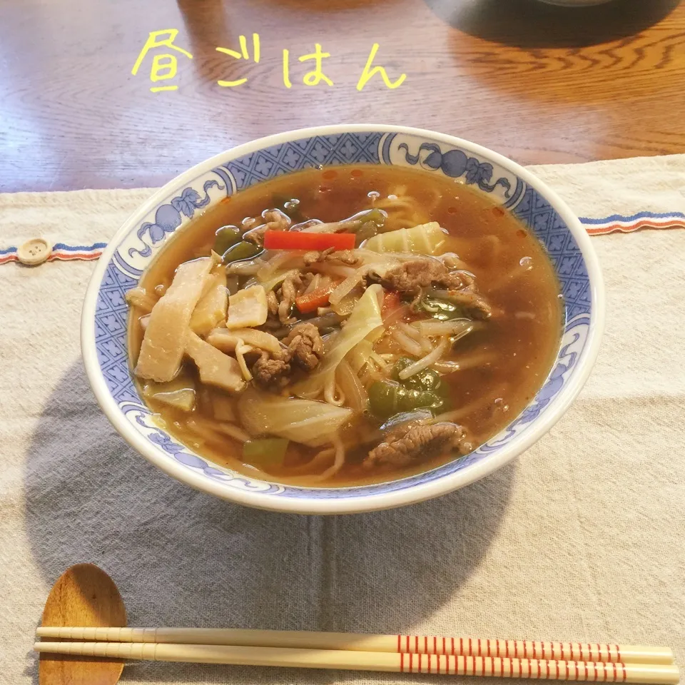 Snapdishの料理写真:ジンギスカンリメイク醤油ラーメン|yakinasuさん