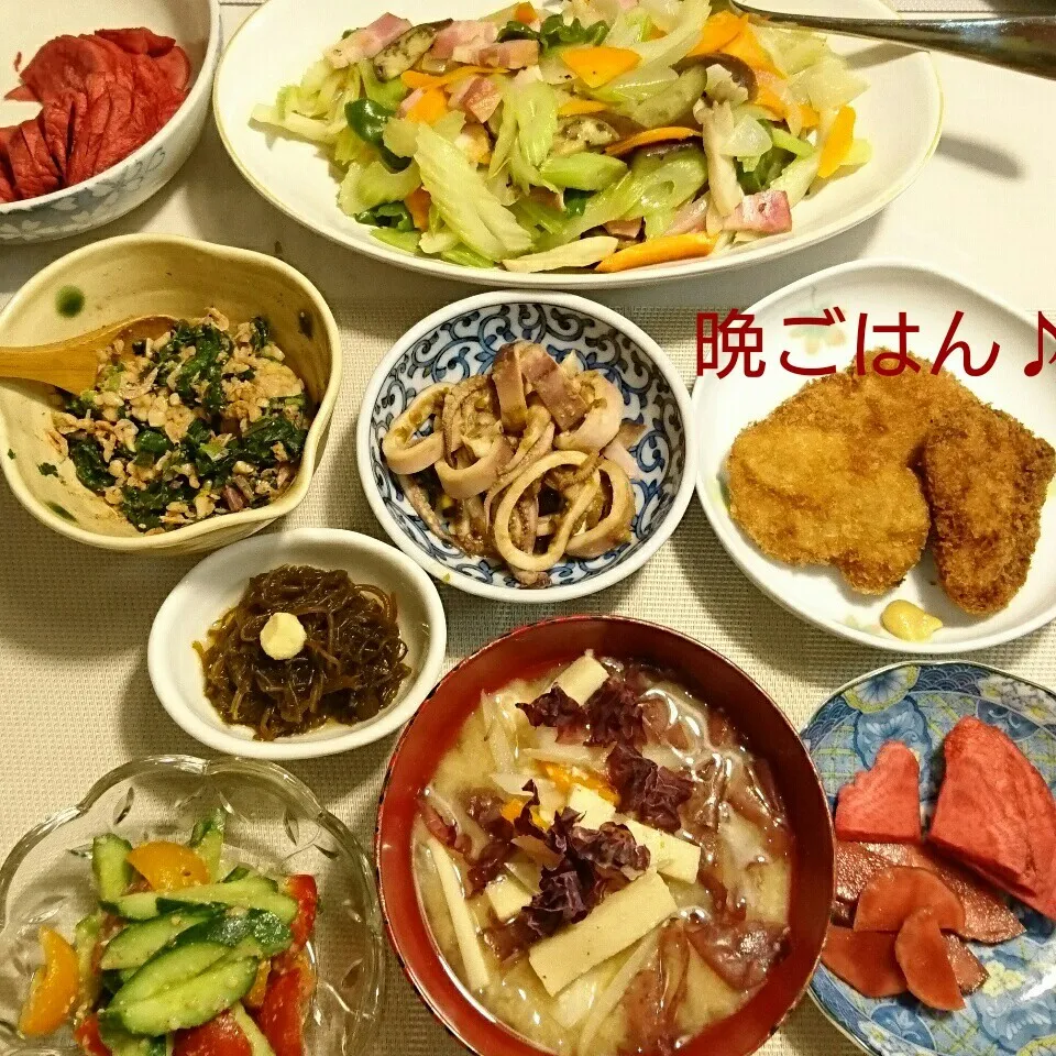 Snapdishの料理写真:今日の晩ごはん(ヒレカツと…)|oomugiさん