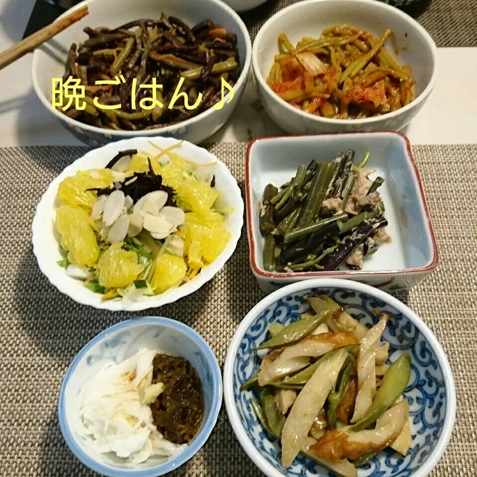 Snapdishの料理写真:今日の晩ごはん(ウドのきんぴらと…)|oomugiさん