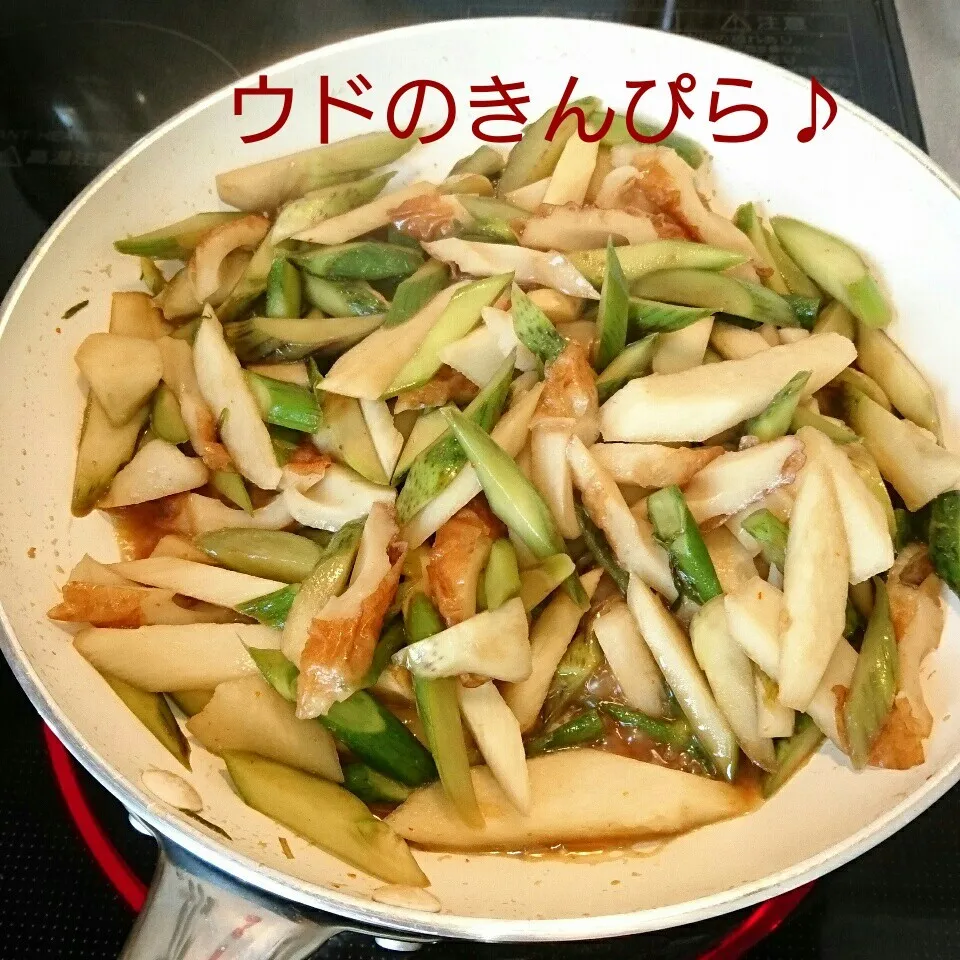 Snapdishの料理写真:ウドのきんぴら♪|oomugiさん