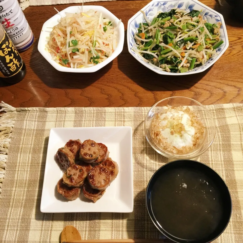 ひき肉蓮根挟み、野菜炒め、大根サラダ、新玉ねぎおかか醤油|yakinasuさん