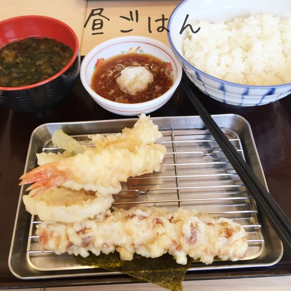 Snapdishの料理写真:天ぷら定食|yakinasuさん