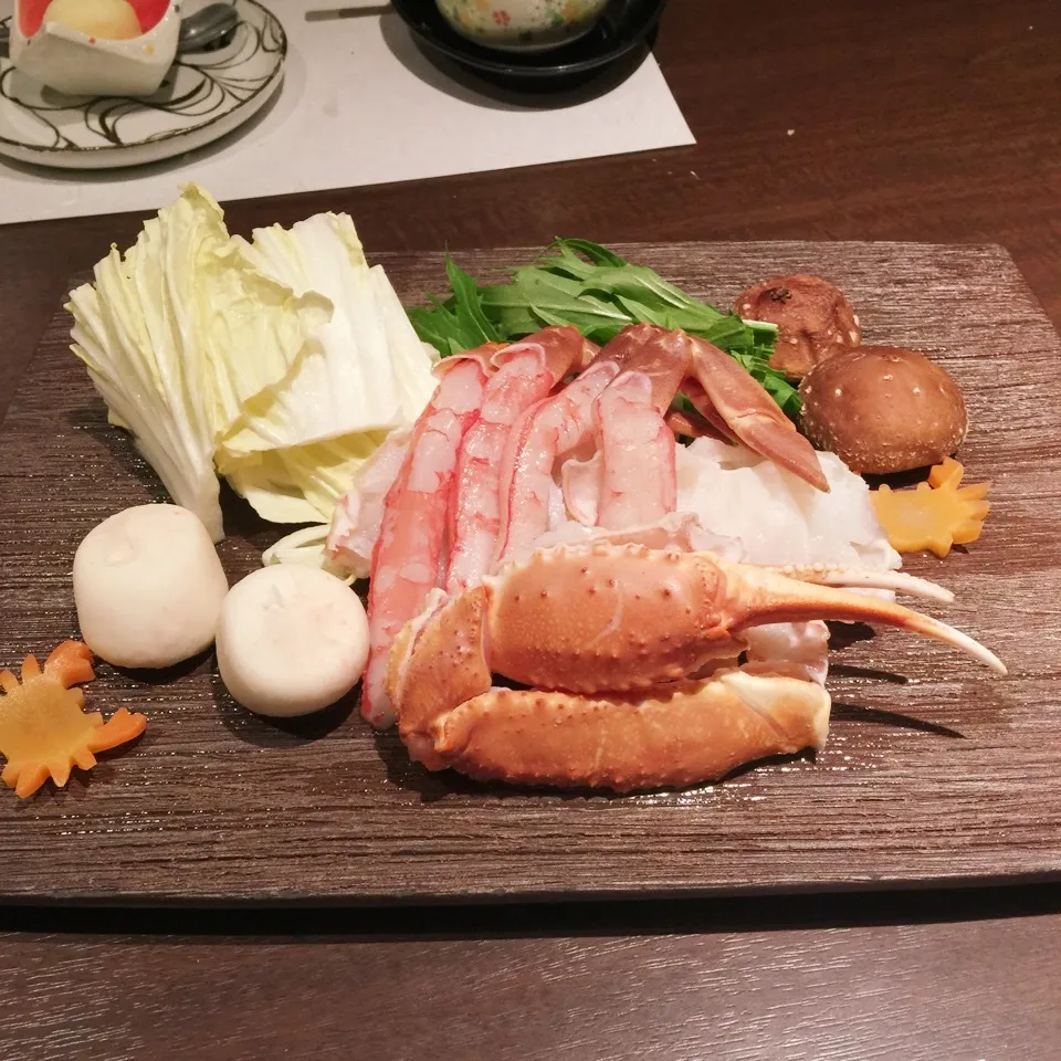 Snapdishの料理写真:この後蟹しゃぶのはず|yakinasuさん