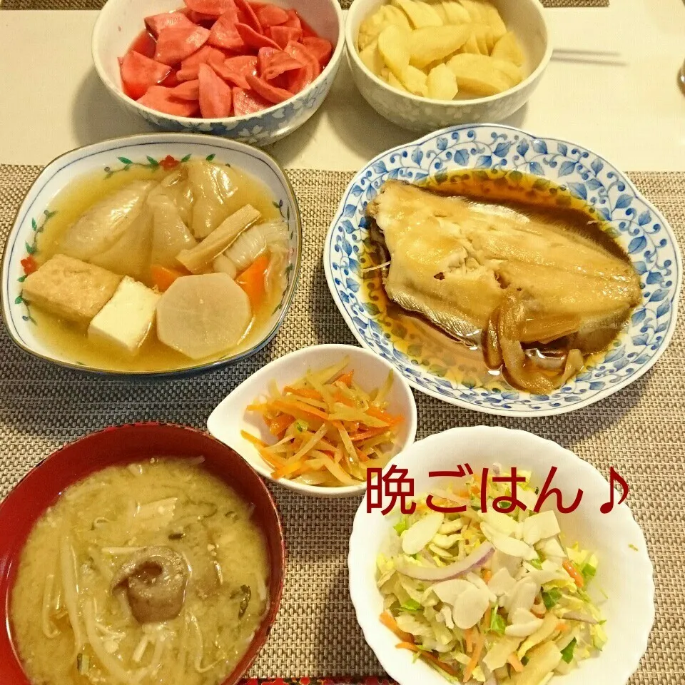 Snapdishの料理写真:今日の晩ごはん(ナメタガレイの煮つけと…)|oomugiさん