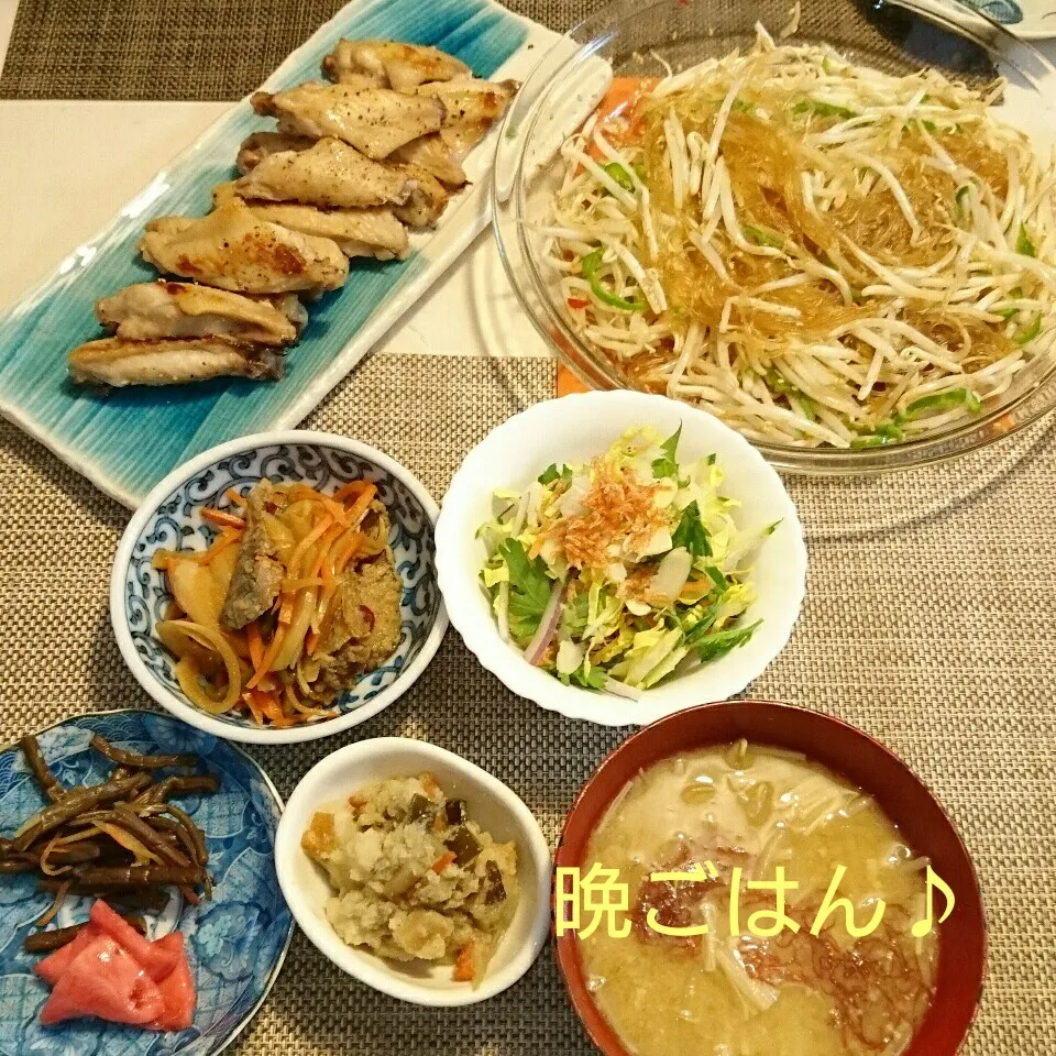 今日の晩ごはん(手羽中の塩麹焼き鳥と…)|oomugiさん