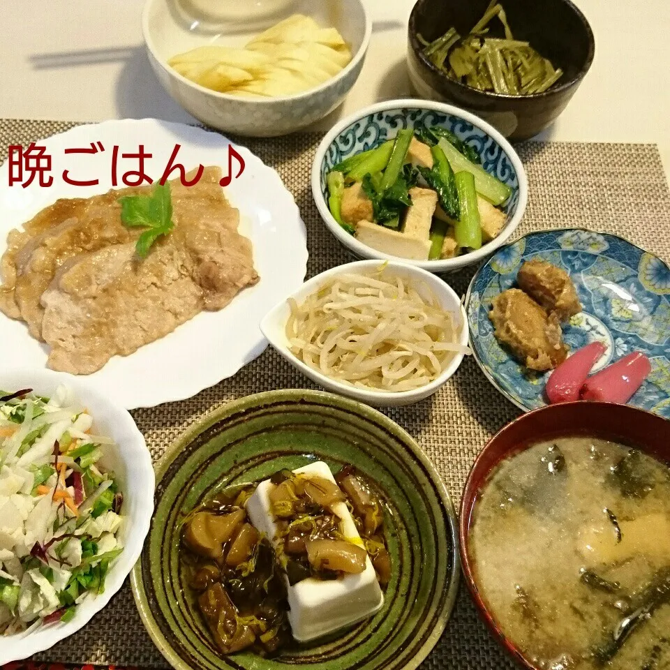 今日の晩ごはん(豚ロースの生姜焼きと…)|oomugiさん