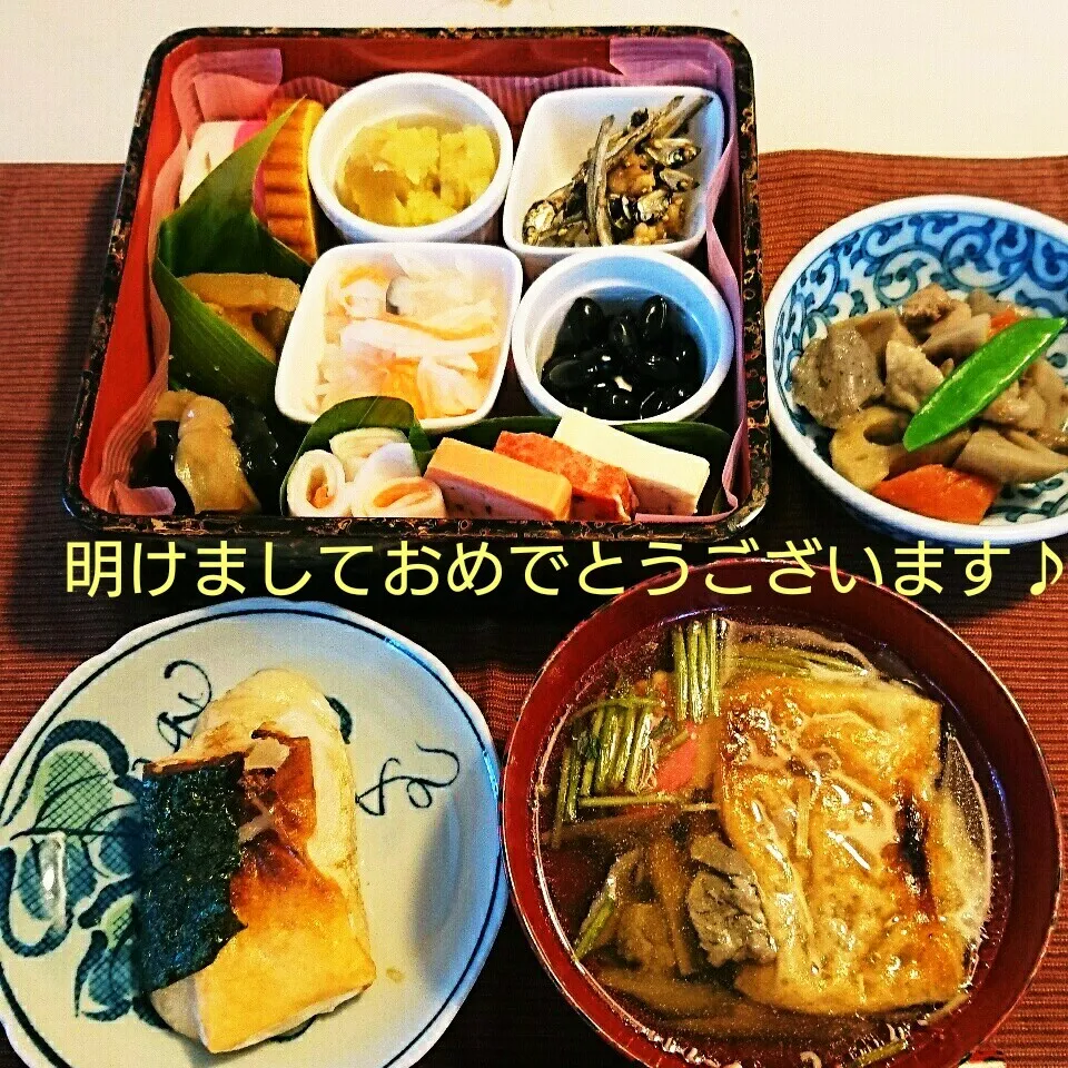 Snapdishの料理写真:明けましておめでとうございます♪|oomugiさん