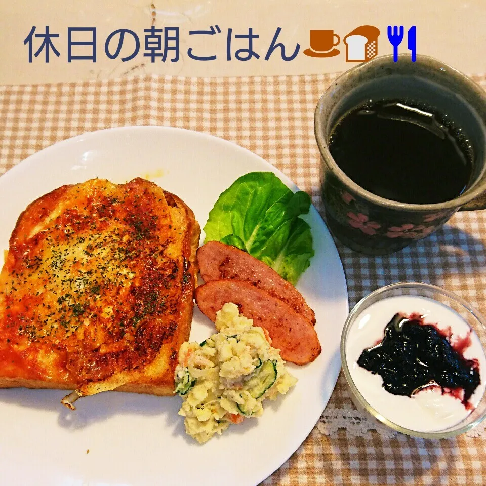 Snapdishの料理写真:フライパンで卵ピザトースト☕🍞🍴|oomugiさん