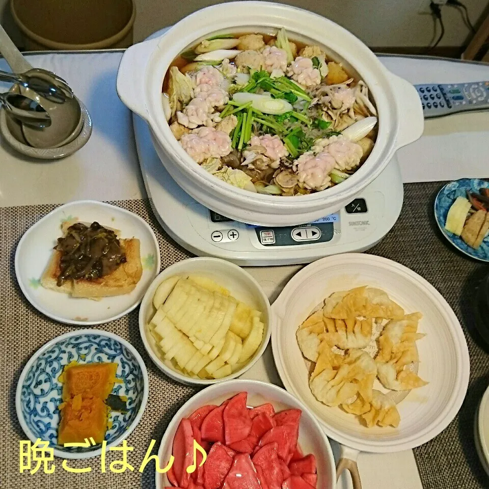 今日の晩ごはん(鶏団子と鱈の白子の鍋と…)|oomugiさん