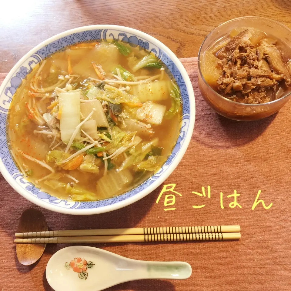 Snapdishの料理写真:鍋残りリメイクラーメン|yakinasuさん