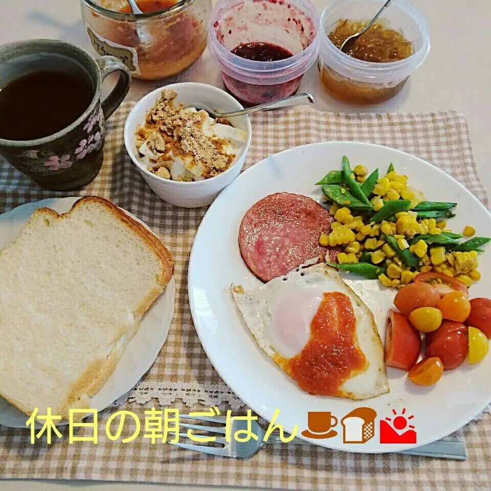 休日の朝ごはん☕🍞🌄|oomugiさん