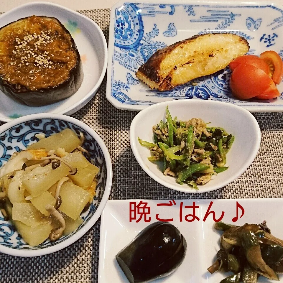 今日の晩ごはん(アブラカレイの醤油麹焼きと…)|oomugiさん