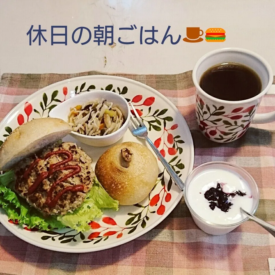 Snapdishの料理写真:休日の朝ごはん☕🍔|oomugiさん