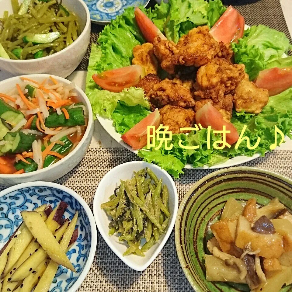 Snapdishの料理写真:今日の晩ごはん(唐揚げと…)|oomugiさん