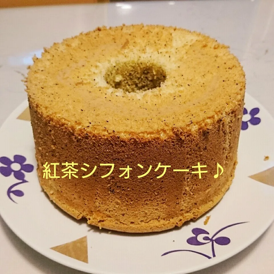 Snapdishの料理写真:紅茶シフォンケーキ♪|oomugiさん