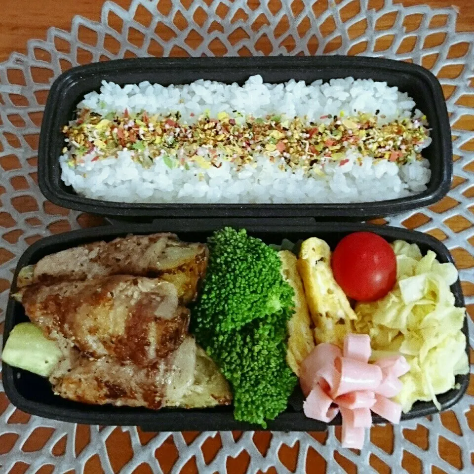 Snapdishの料理写真:☆中学男子弁当: 10May2017|momomotototokokokoさん