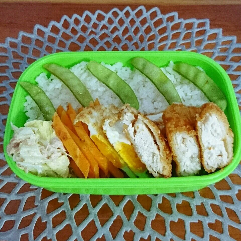 Snapdishの料理写真:☆中学男子弁当: 09May2017|momomotototokokokoさん