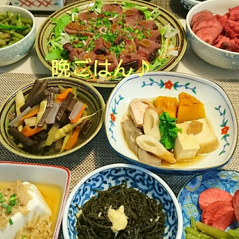 今日の晩ごはん(鰹ののっけ盛りと…)|oomugiさん