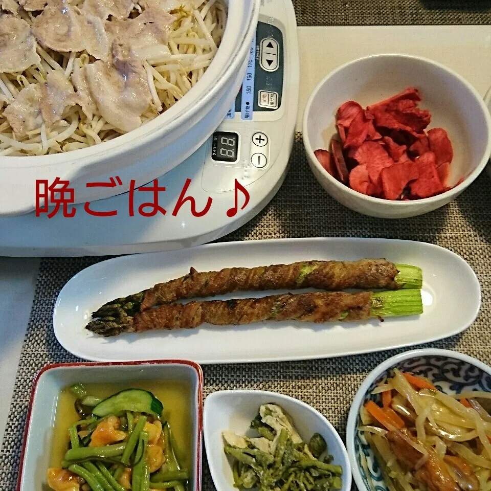 今日の晩ごはん(アスパラの肉巻きと…)|oomugiさん