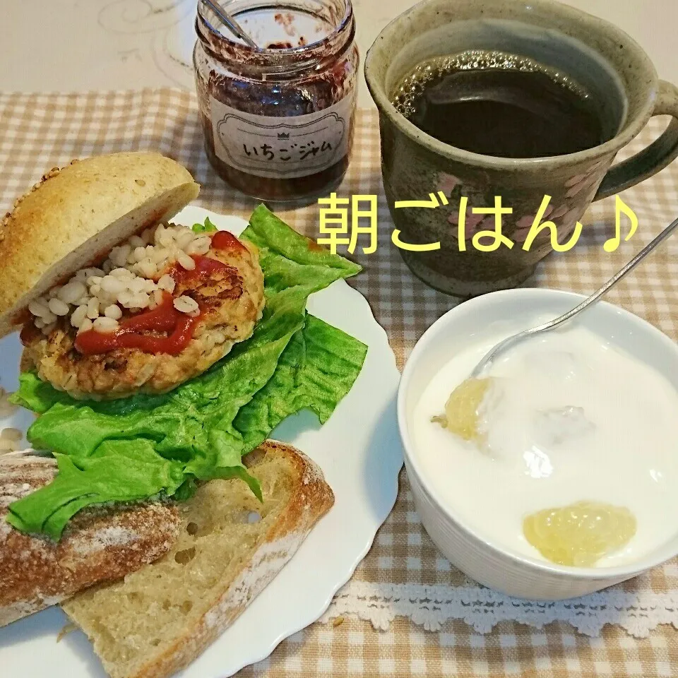 若者みたいな朝ごはん(笑)♪|oomugiさん