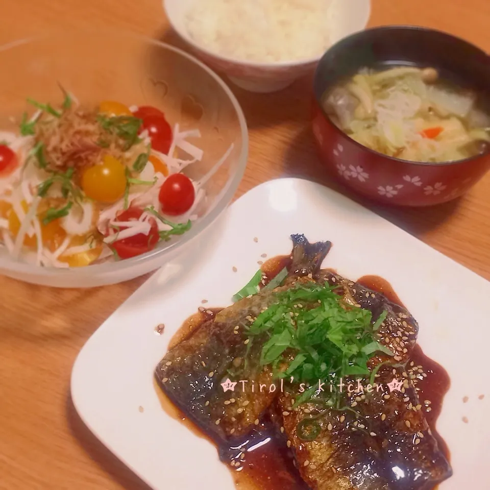 イワシの蒲焼きお夕飯♥︎|tomomiさん