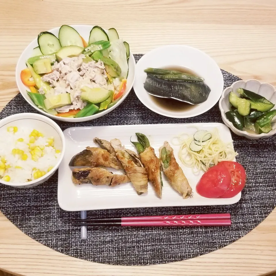 Snapdishの料理写真:豚バラのナスといんげん巻き&豚しゃぶサラダ|Yuk@さん