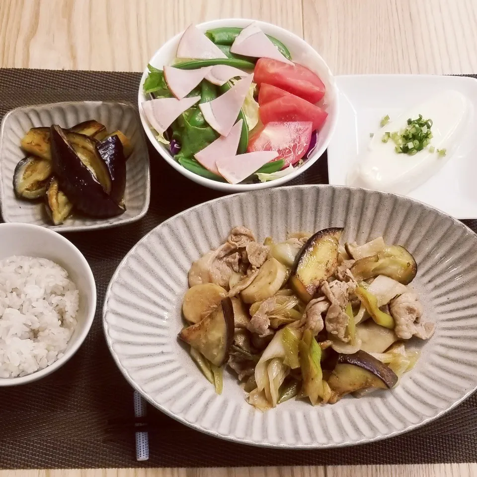 水茄子と野菜たっぷり豚バラ炒め煮|Yuk@さん