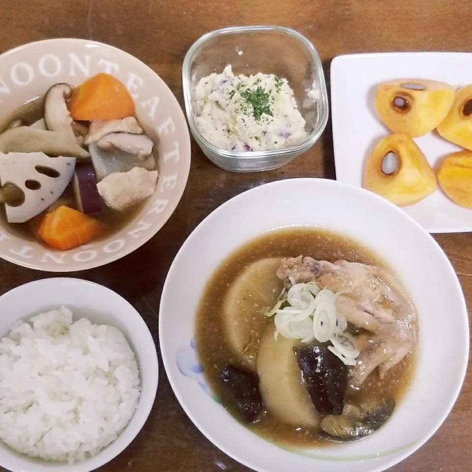 鳥手羽先の大根とナスの胡麻味噌煮|Yuk@さん