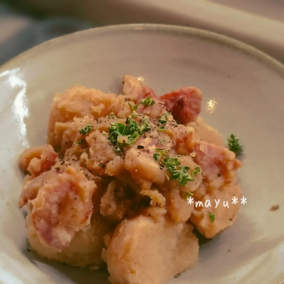 じゃがいもとベーコンの煮物|しんのすけさん