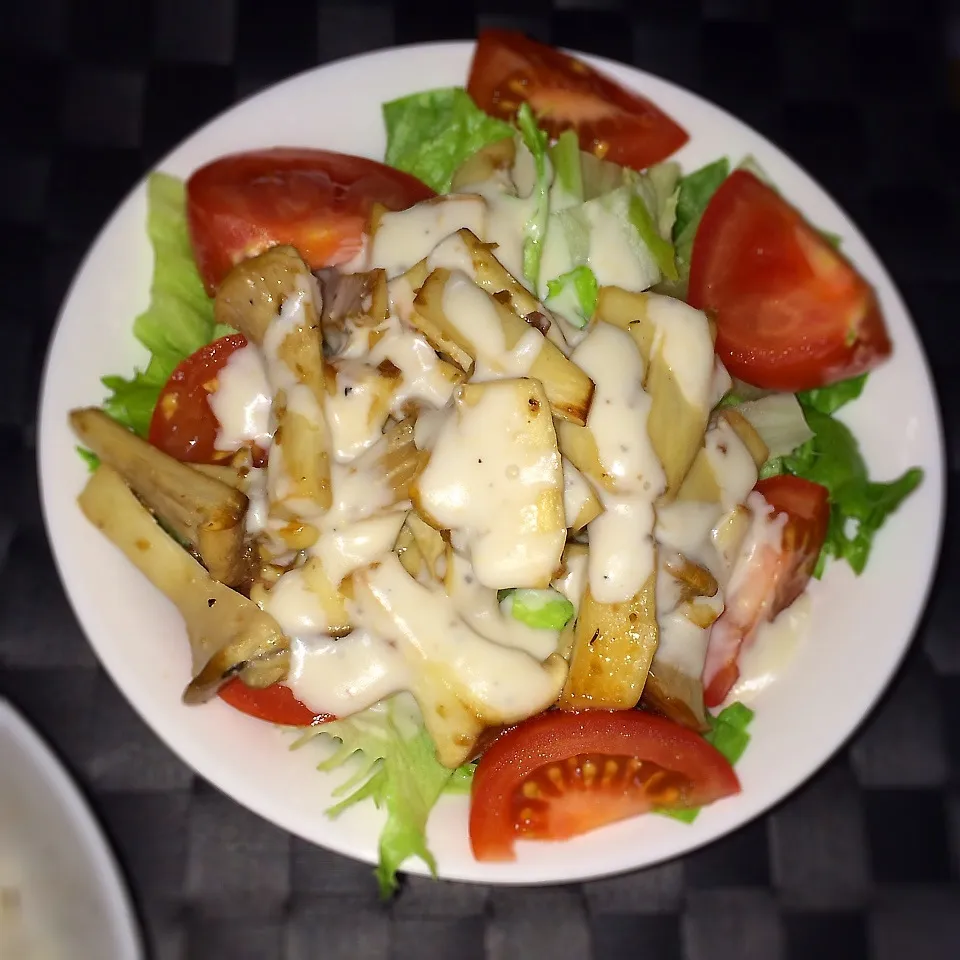 エリンギバター炒めのサラダ|☆KUMIKO☆さん