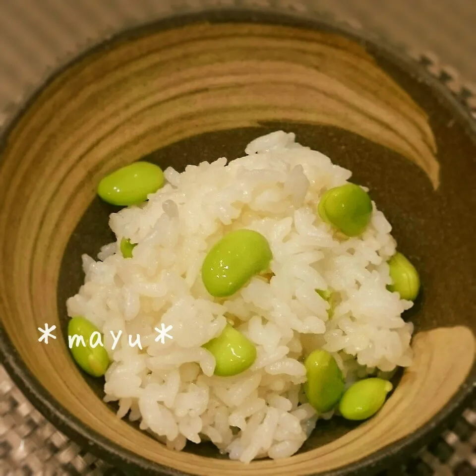 枝豆で♡簡単♪豆ご飯♡|しんのすけさん