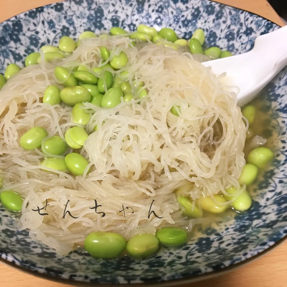 ビーフンと枝豆の中華スープ❣️💖|せんちゃんさん