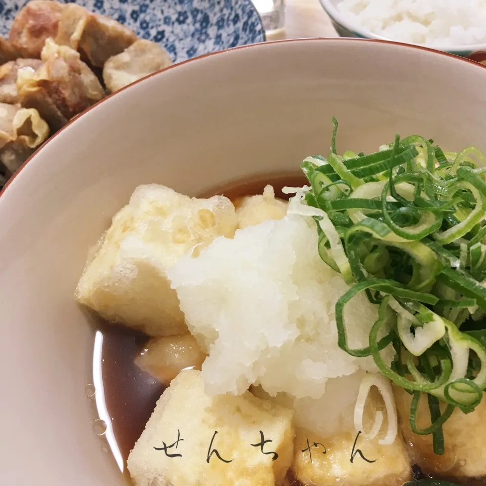 Snapdishの料理写真:揚げ出し豆腐と揚げ焼売❣️でーす💗|せんちゃんさん