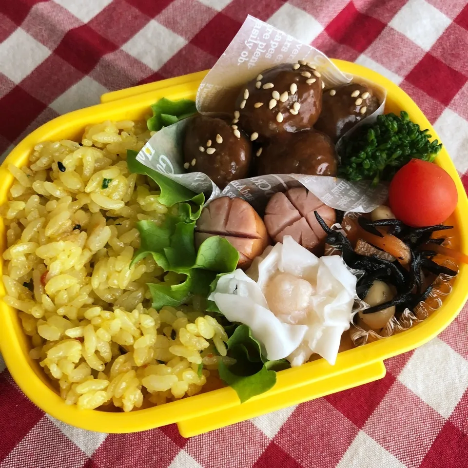 カレーピラフとミートボールのお弁当♡|nanaoさん