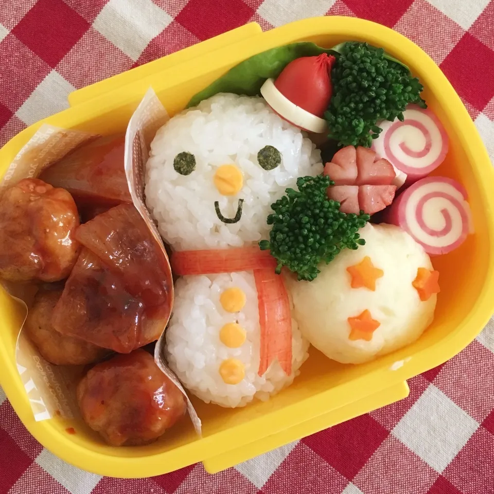 雪だるまおにぎりのお弁当♡|nanaoさん