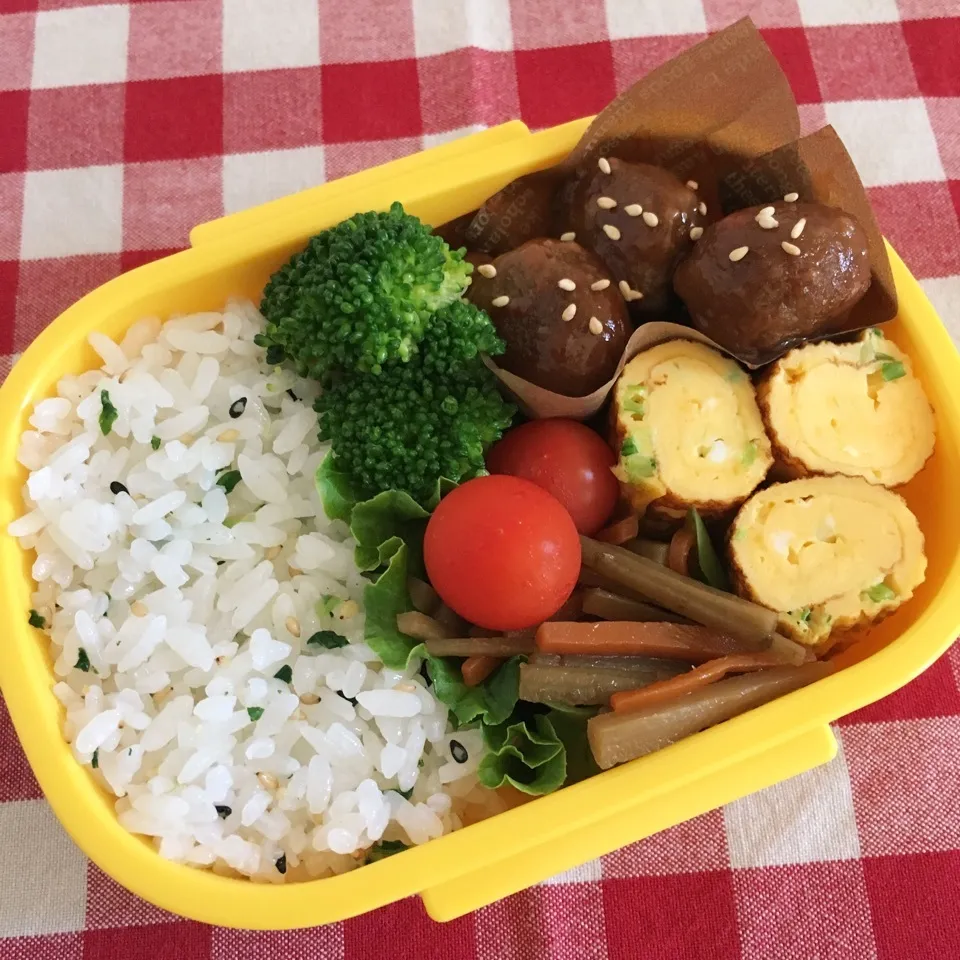 ミートボールと卵焼きのお弁当♡|nanaoさん