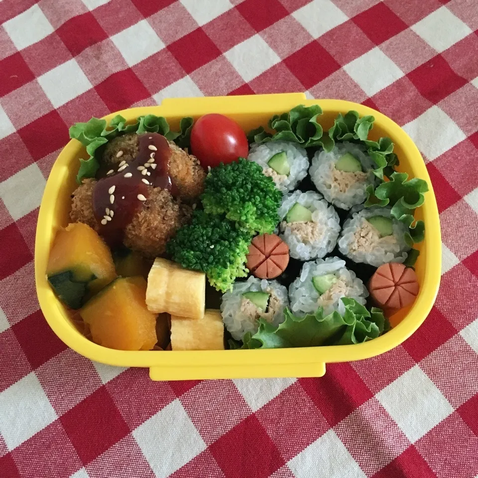 Snapdishの料理写真:シーチキン巻♡お弁当|nanaoさん