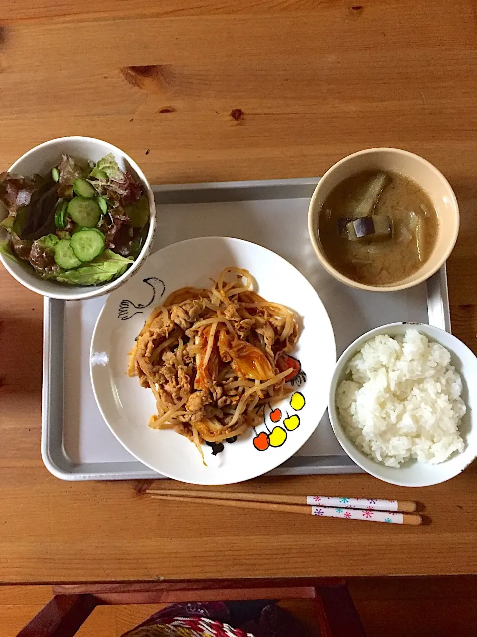 晩ごはん。豚キムチ定食。|みぽさん