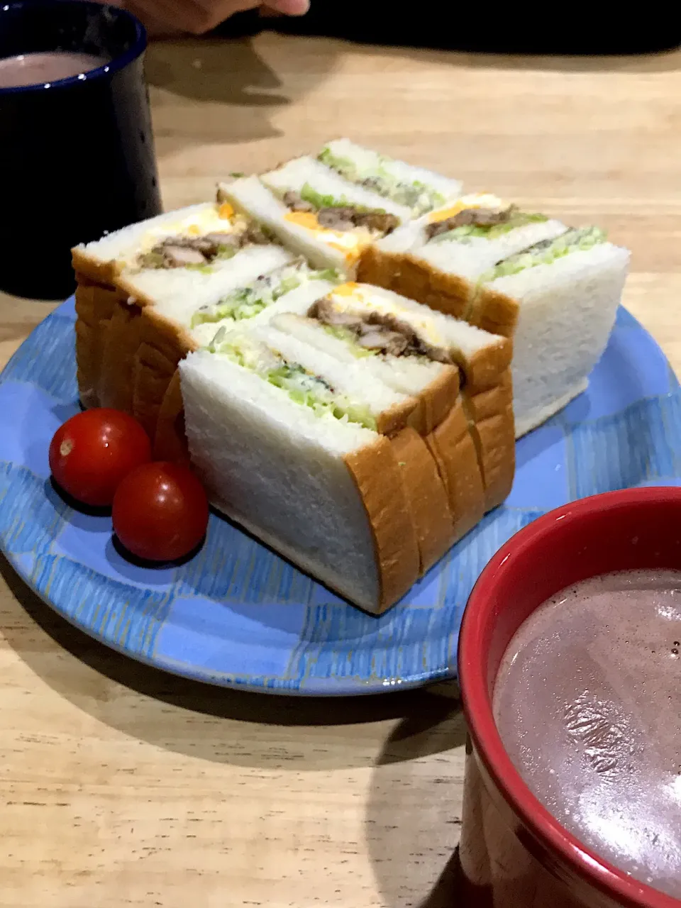 今日の朝ごはん🥪|gu-gohanさん