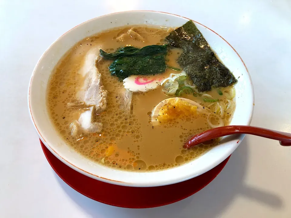 Snapdishの料理写真:屋台ラーメン|しのぶさん