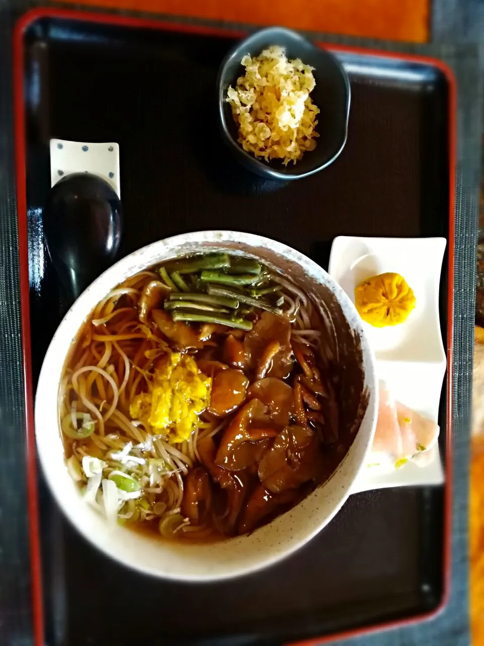 |おうちご飯と外食の記録^^さん