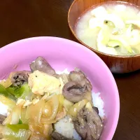 焼き鳥丼.お味噌汁|MIKAKOさん