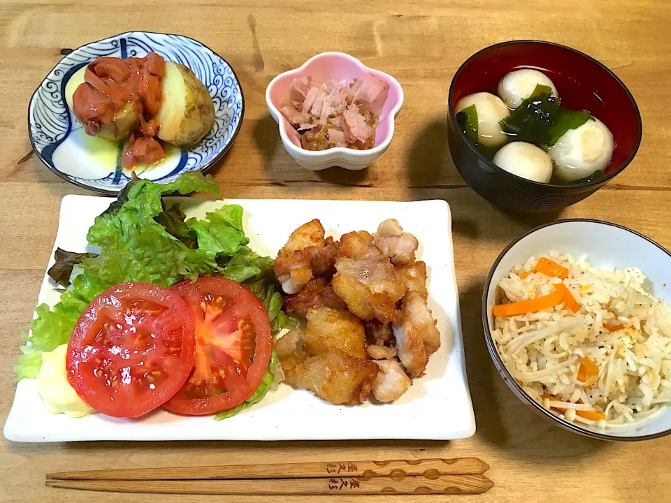 唐揚げとじゃがバター塩辛定食♪|かおちゃんさん