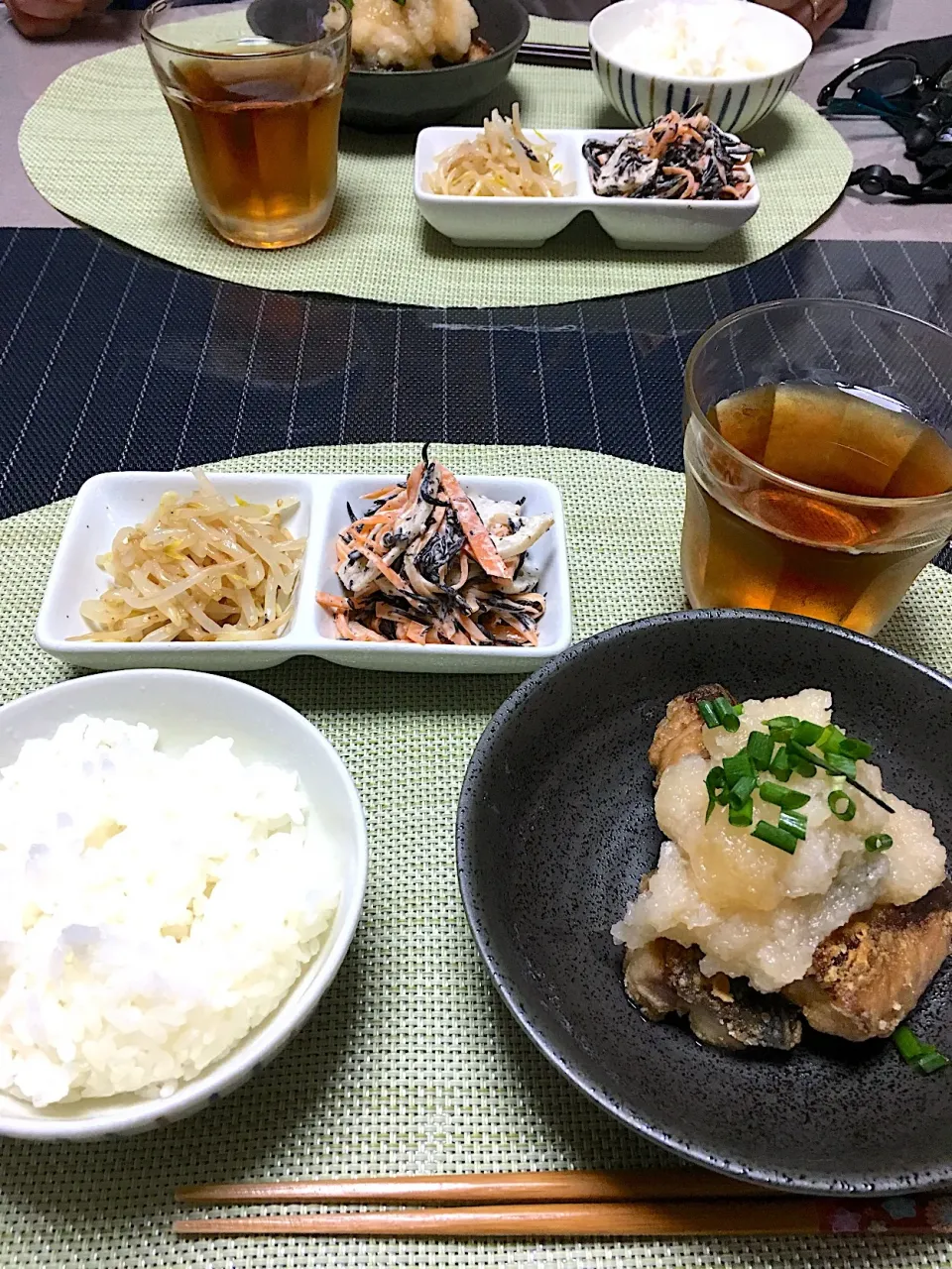 Snapdishの料理写真:・さばの竜田揚げ大根おろし餡かけ
・レンコンとひじきのわさびサラダ
・もやしのナムル|ちぐあささん