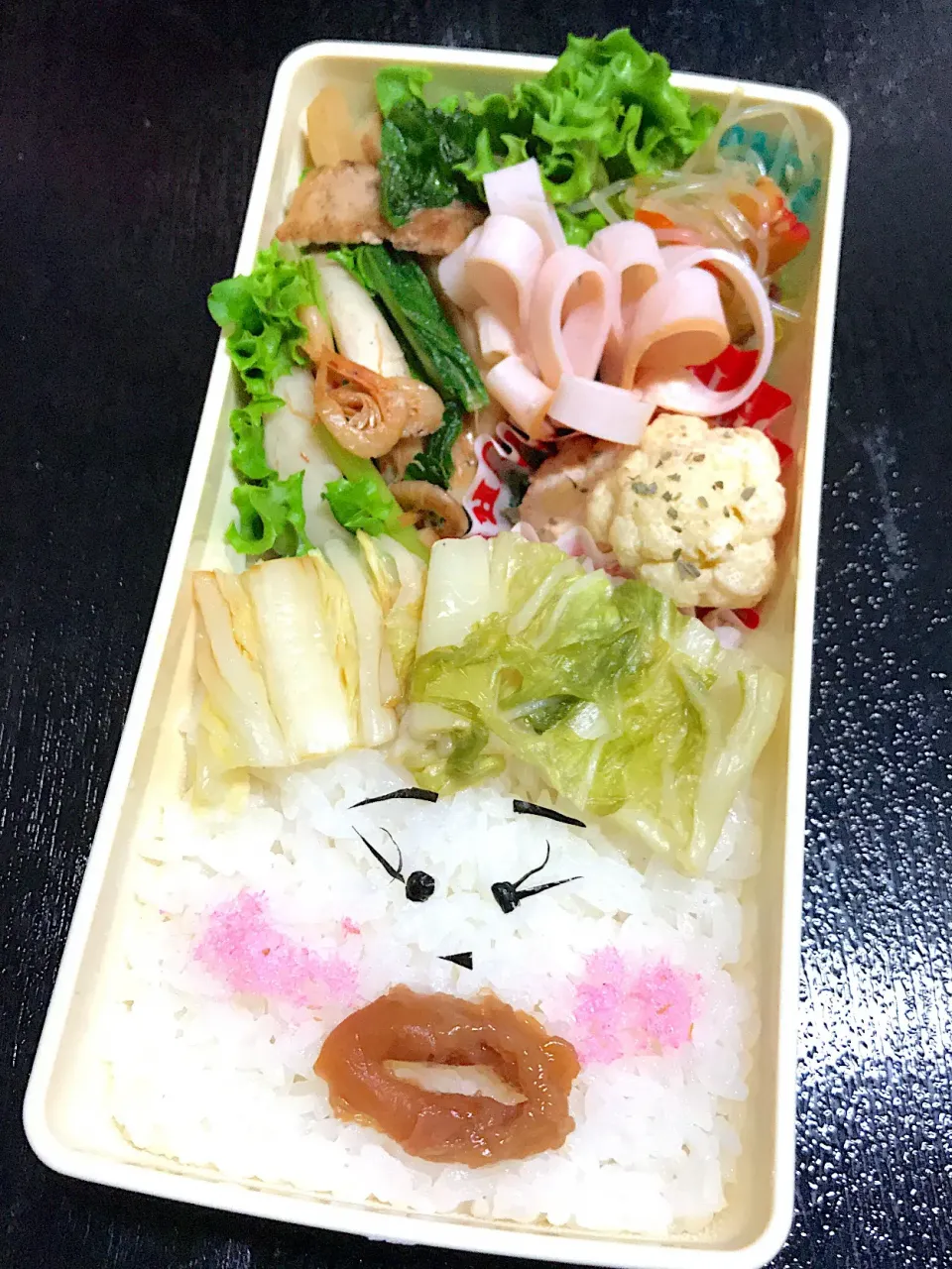 Snapdishの料理写真:お弁当〜〜🍱
旦那🍱|まんぞーさん