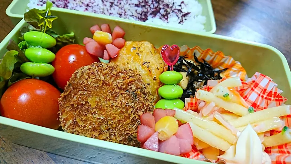 今日のお弁当🎵 #かぼちゃコロッケ|hiroeさん