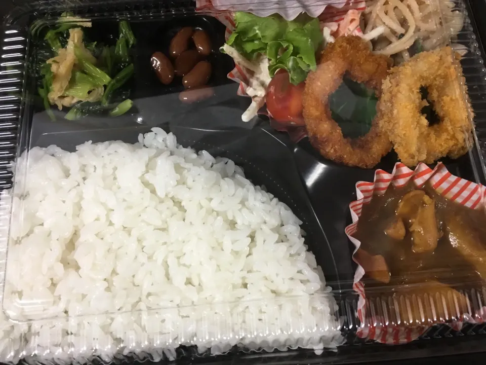 野菜たっぷりチキンカレー 日替わり宅配弁当 豊川市豊橋市一部エリア配達|Naokazu Kuritaさん